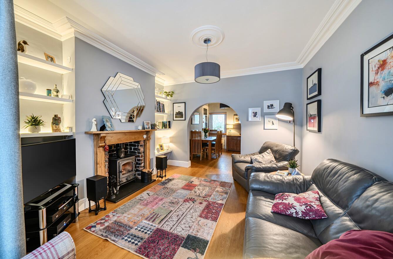 Carnglas Road, Sketty, Swansea, SA2 9BL